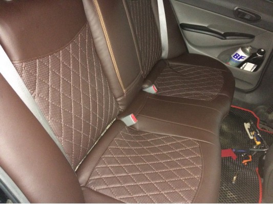 Авточехлы на Honda Civic 8 4D