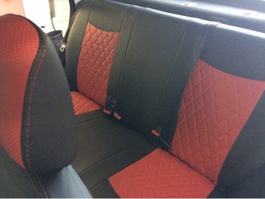 Авточехлы на Lada Granta