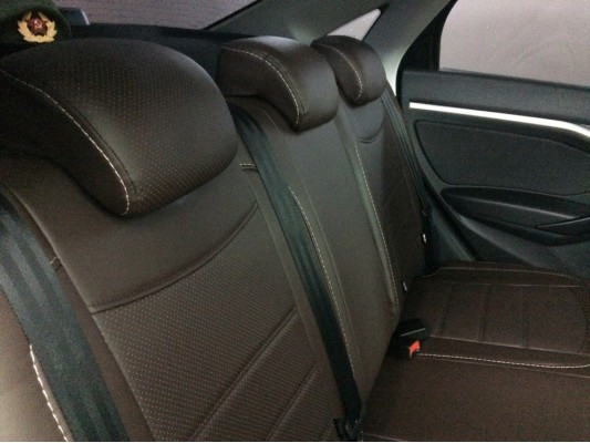 Авточехлы на Lada Vesta