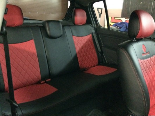 Авточехлы на Renault Sandero Stepway