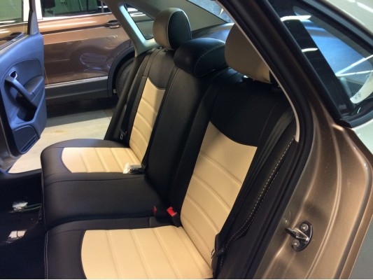 Авточехлы на Volkswagen Polo